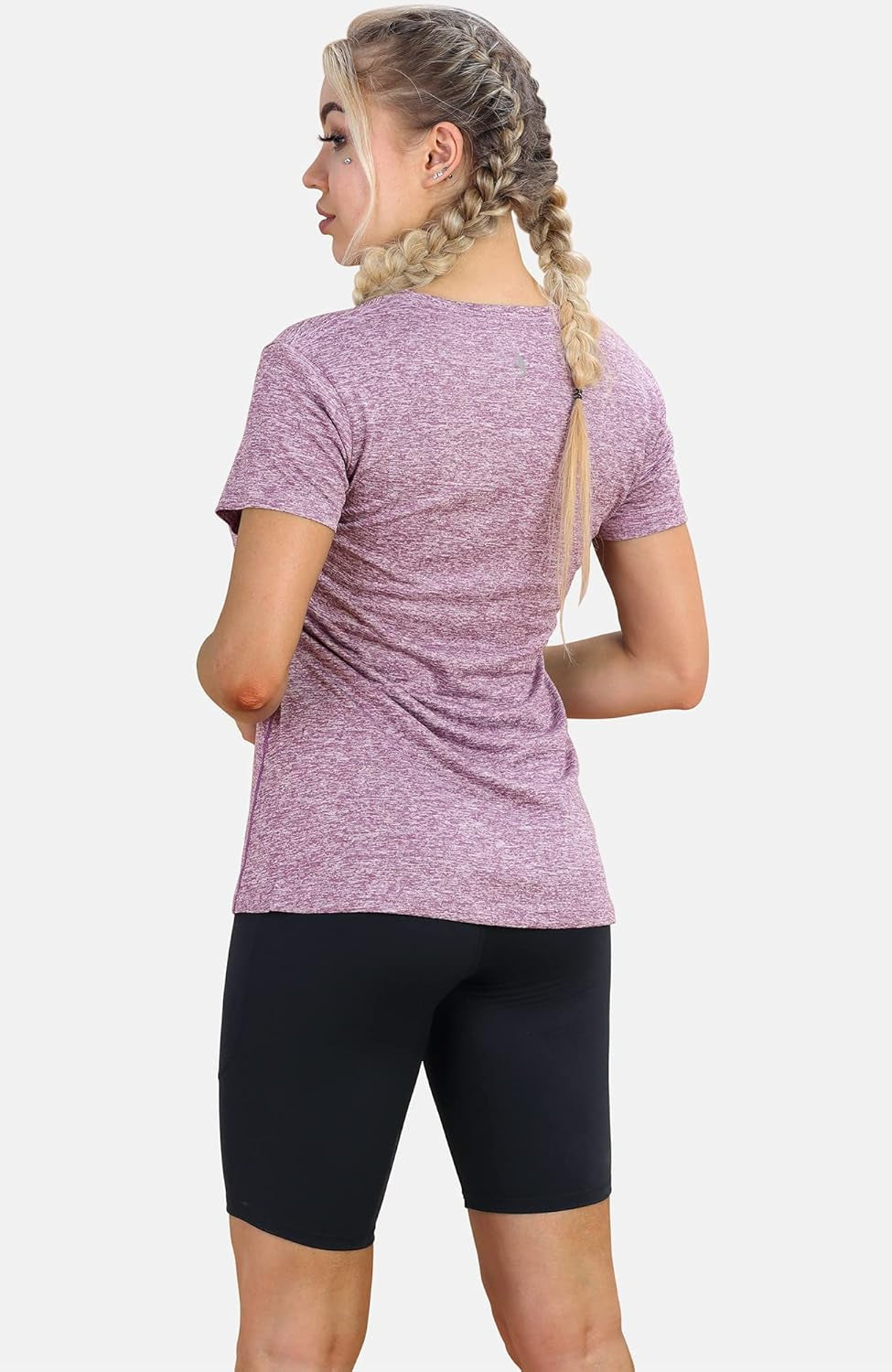 Elevate Your Workout: Women's V-Neck Activewear for Yoga, Running & Fitness